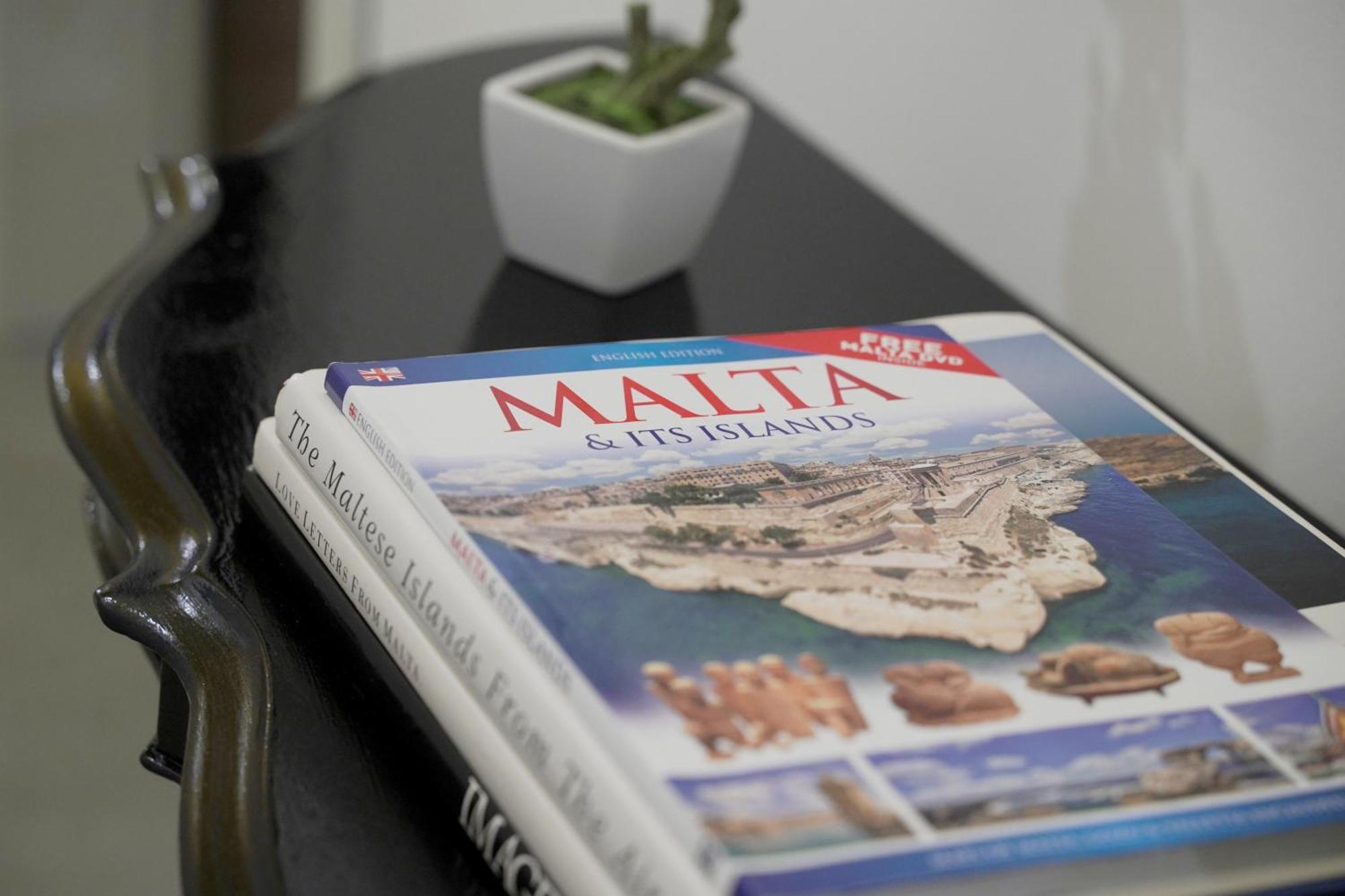 Affordable Central Malta Summer Retreat موستا المظهر الخارجي الصورة