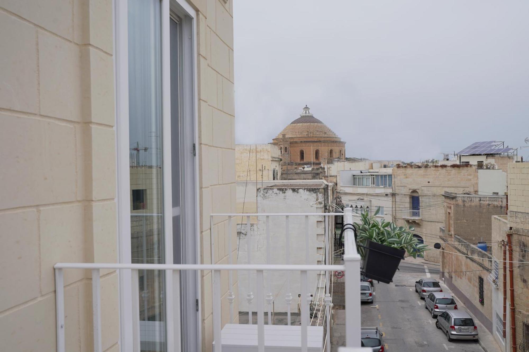 Affordable Central Malta Summer Retreat موستا المظهر الخارجي الصورة